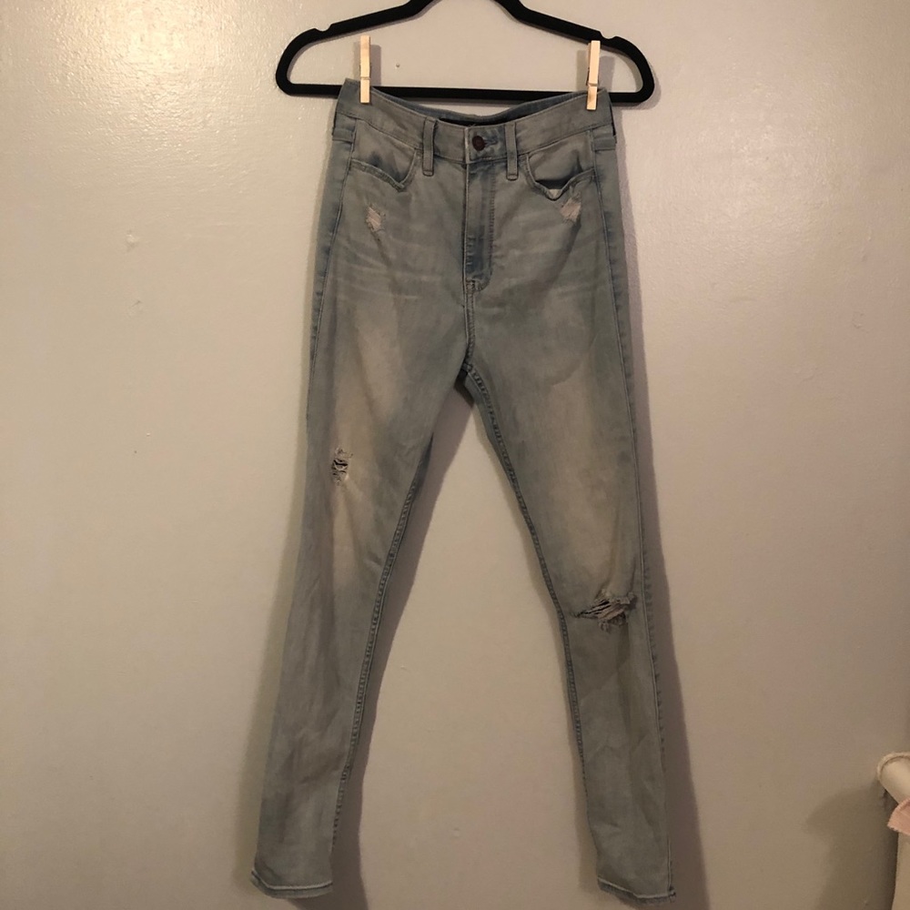 Hollister Ultra High Rise Jeans